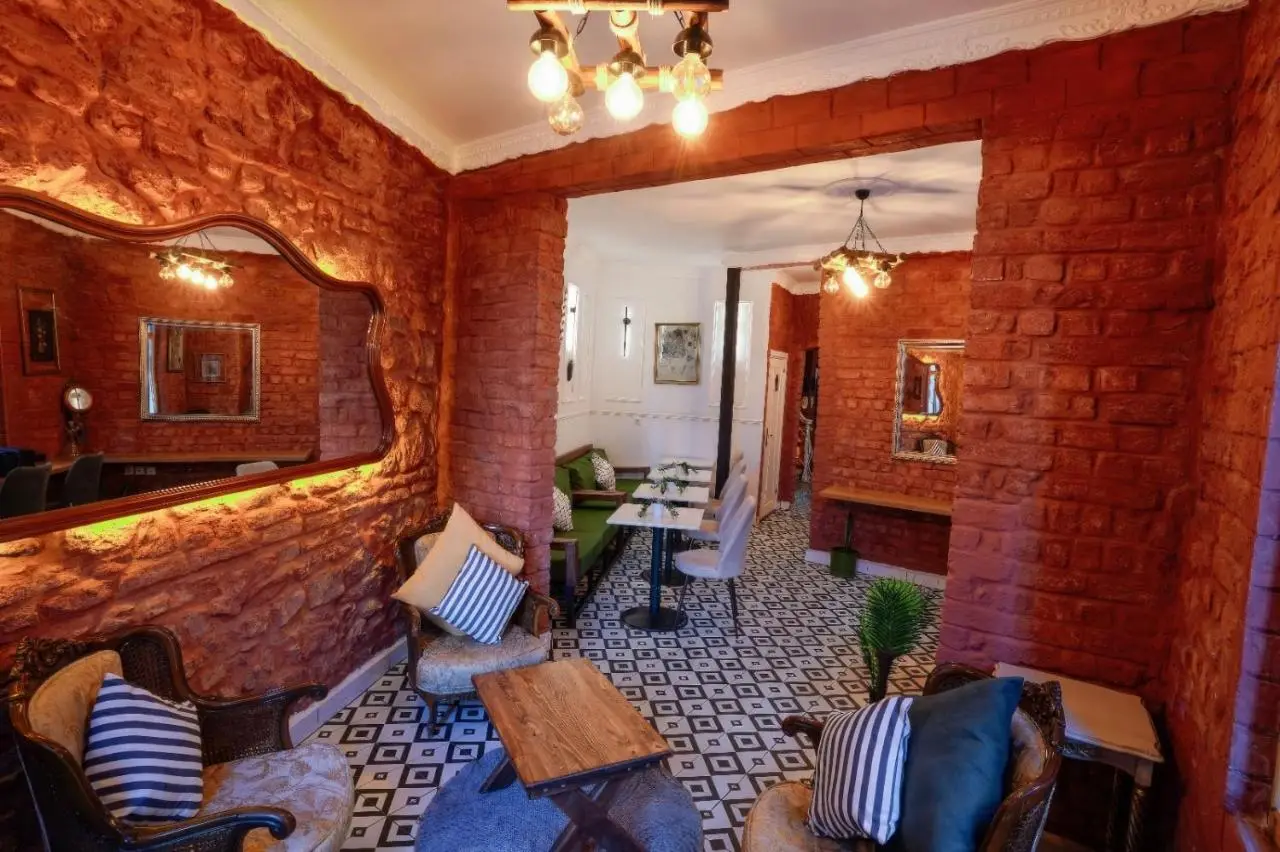 1826 Heritage Rooms
