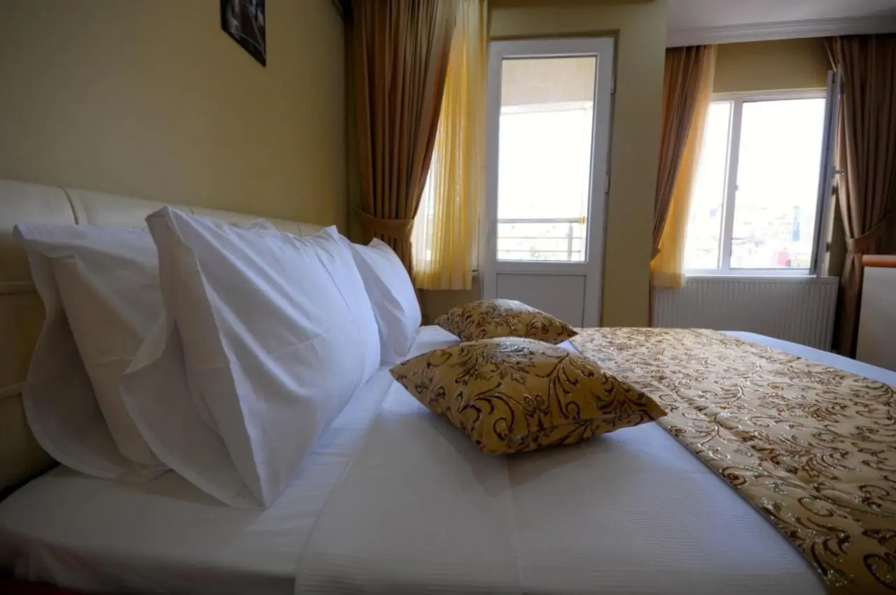 Marida Suit - Istanbul Taksim