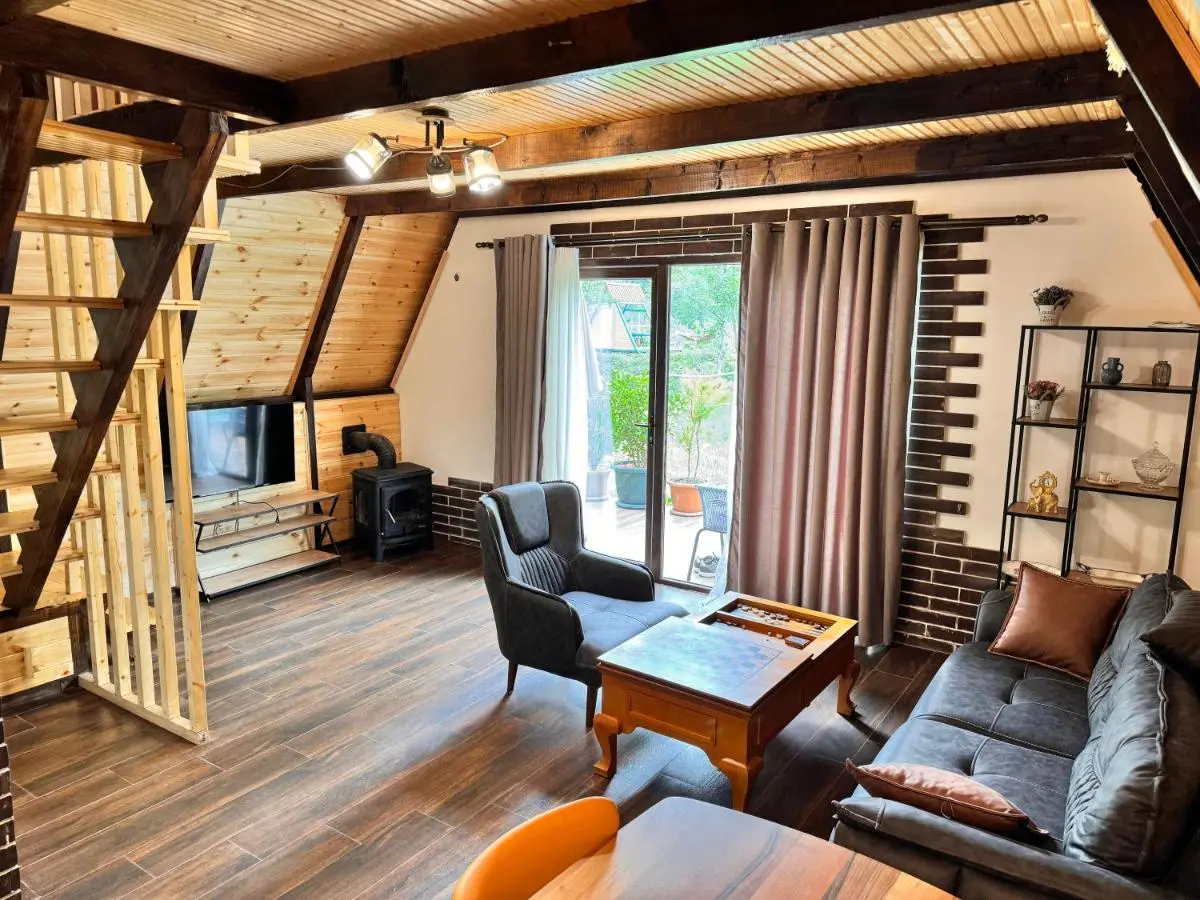 Cottage Kedkedi Machakhela
