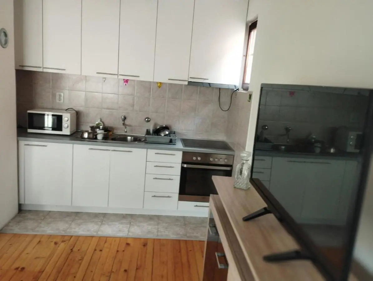 Riki Apartments