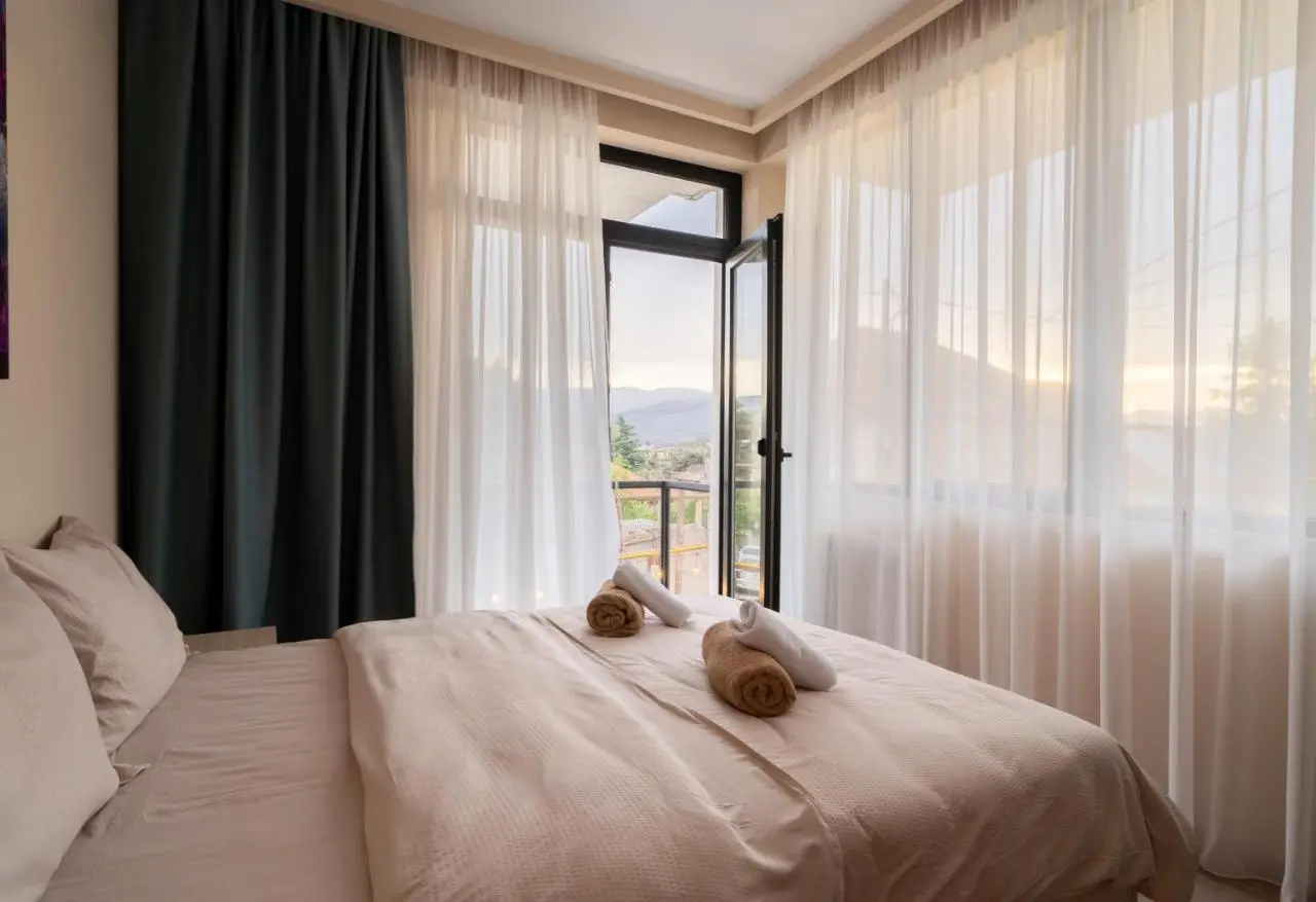 Niabi 3 beadrooms apartments