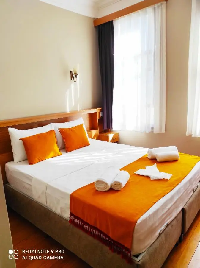 Lebon Hotel-Special Class