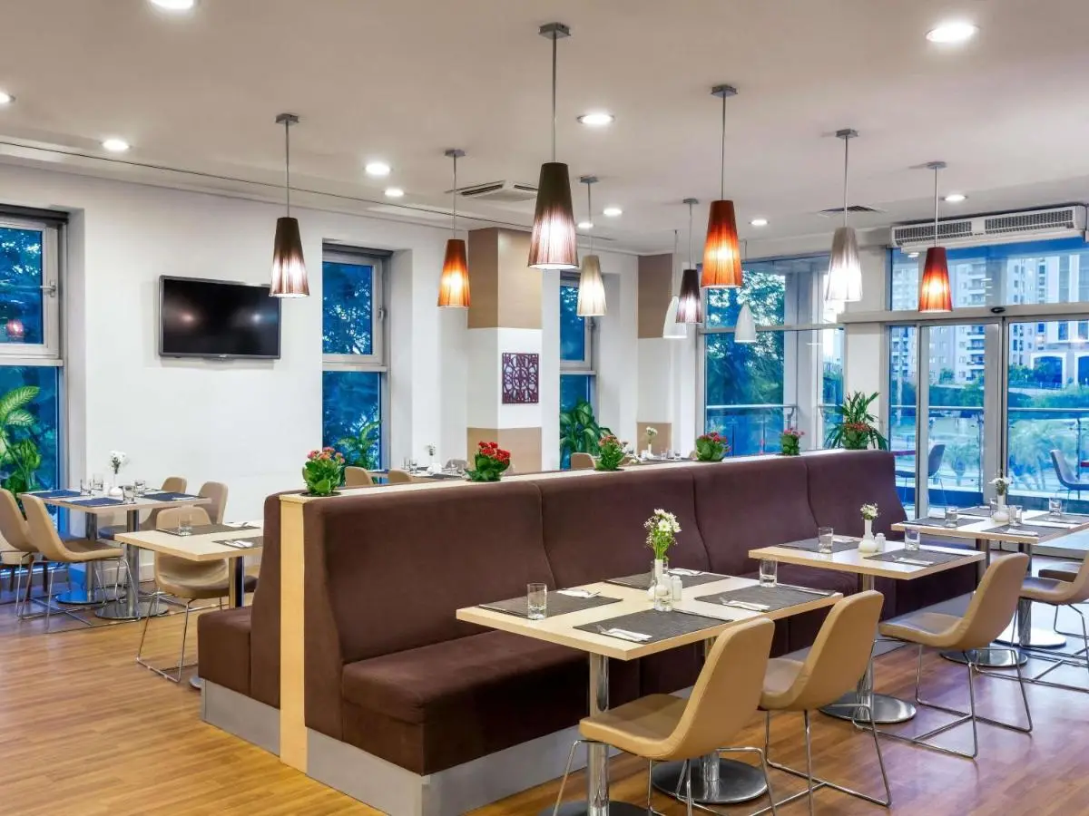 ibis Adana