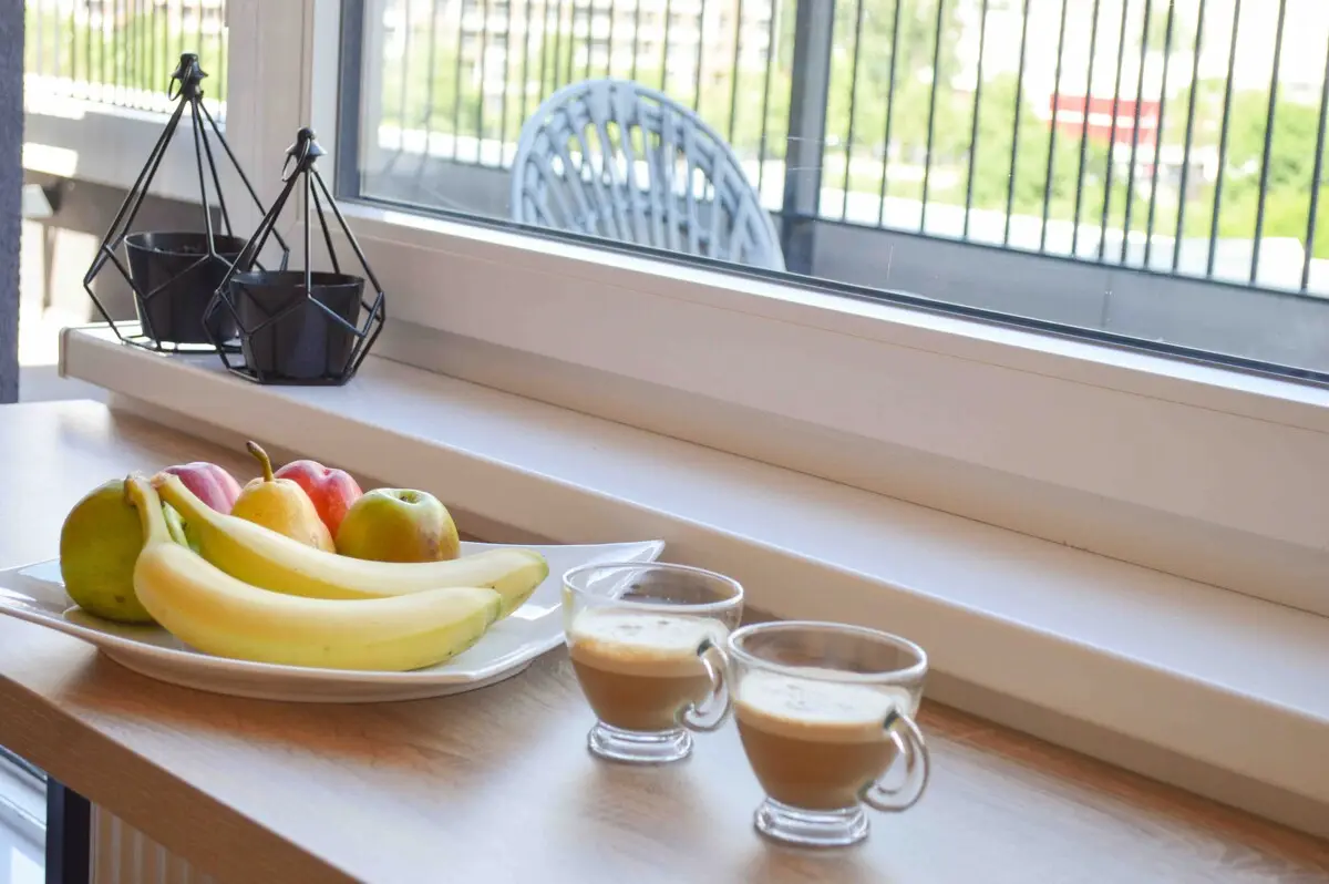 Modern brand new studio@top location+balcony view