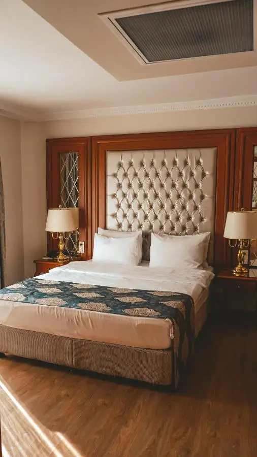 Premier Vista Hotel