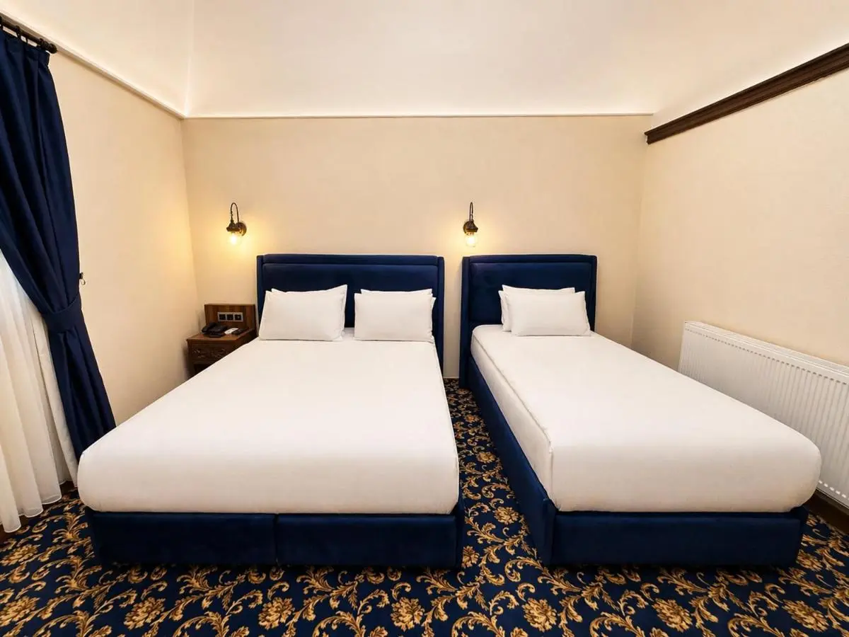 Rüstempaşa Kervansaray Hotel with Free Parking