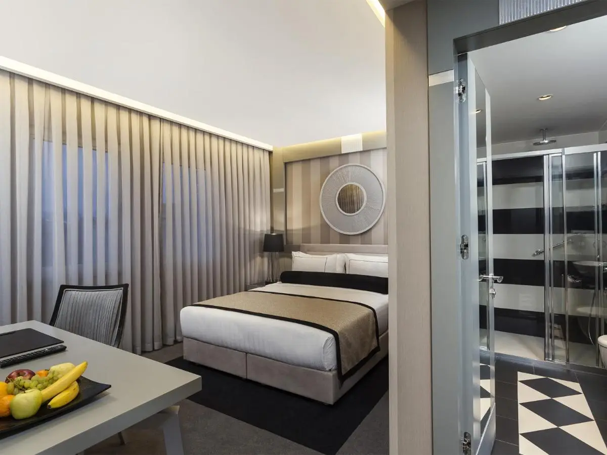 Ramada Hotel & Suites Sisli