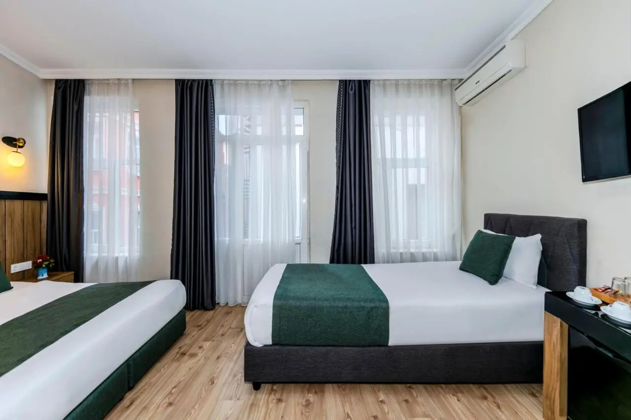 La Pera Suites Hotel
