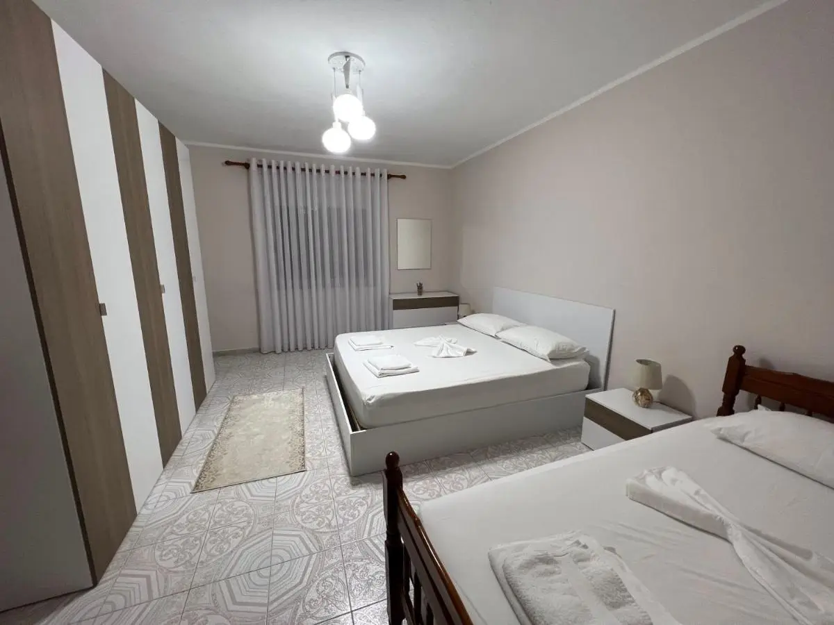 Home Shkodra Center