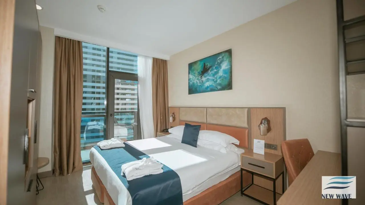 New Wave Hotel