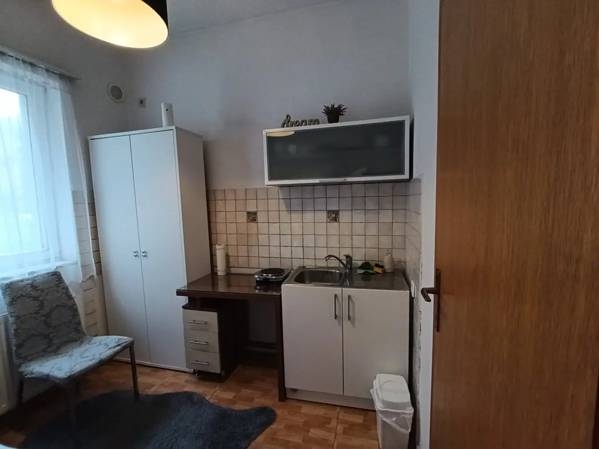 Family Suite Apartment - 2 Studios with Garden