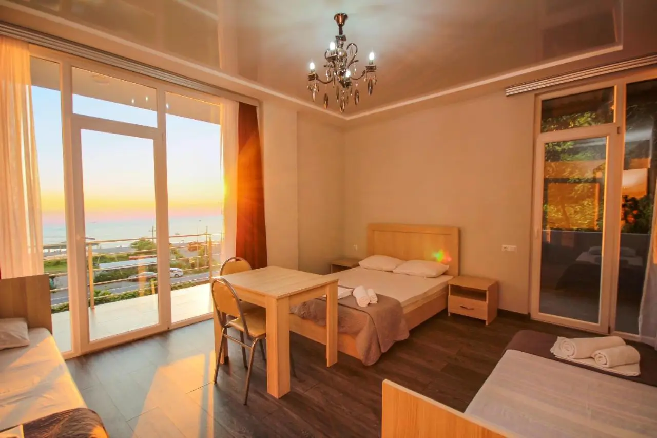 Guest House 99