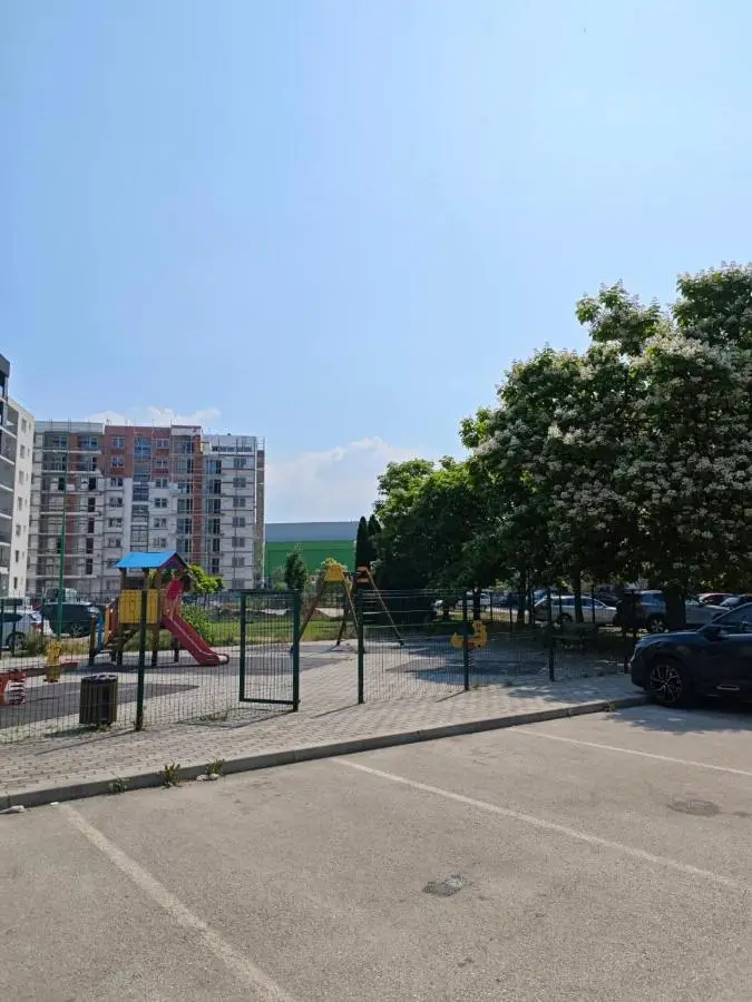 Peaceful Family Stay Ilidza with Free Parking