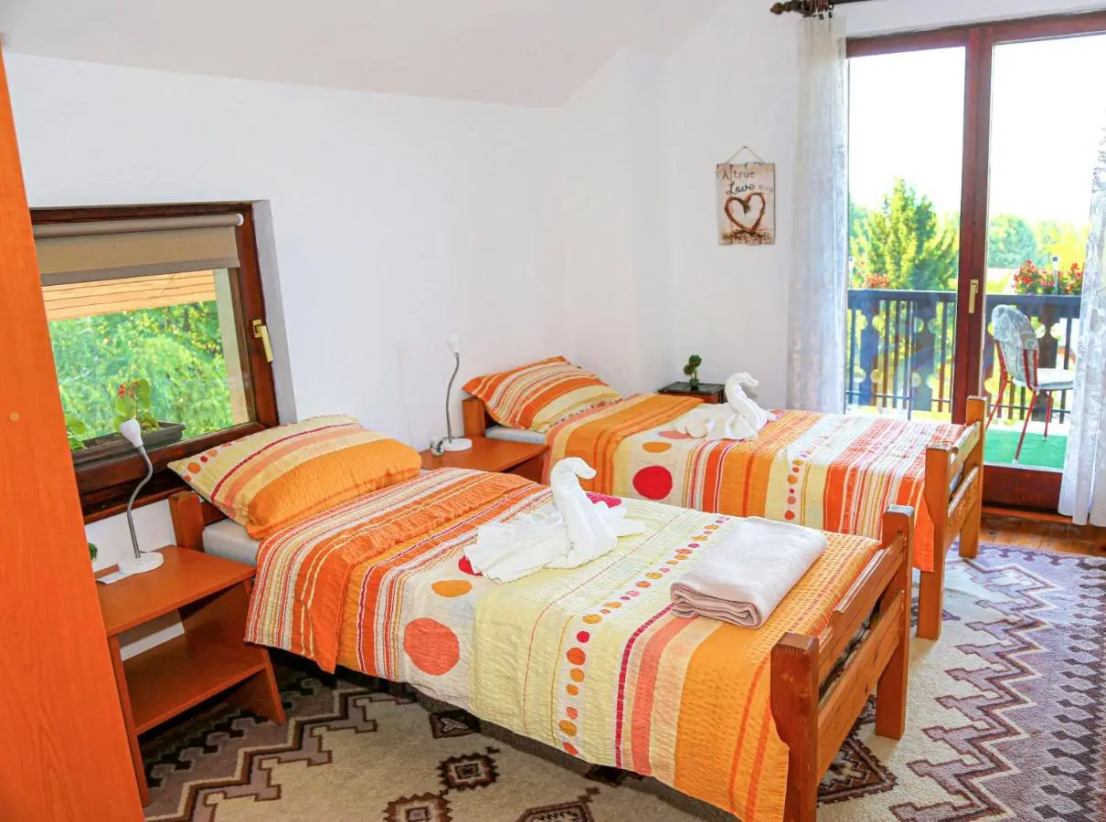 Merak Holiday Home