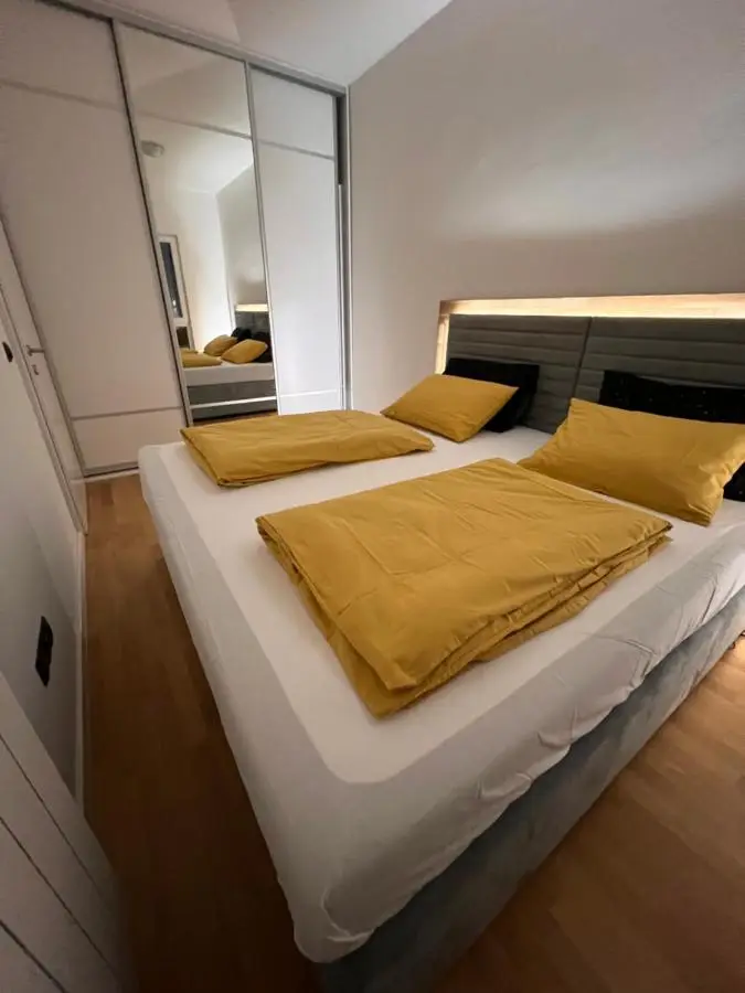 Luxury Apartment Sarajevo King Size Bed