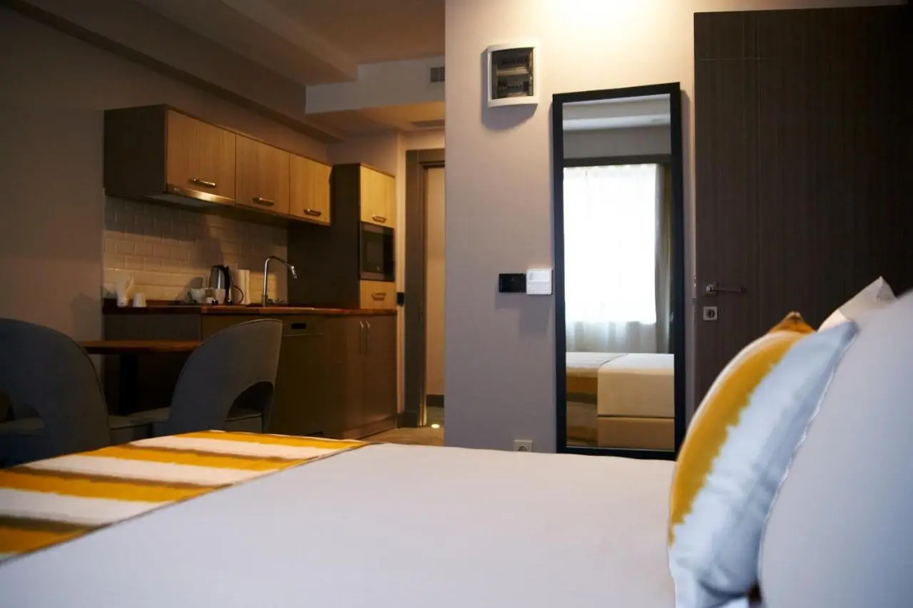 Tophane Suites