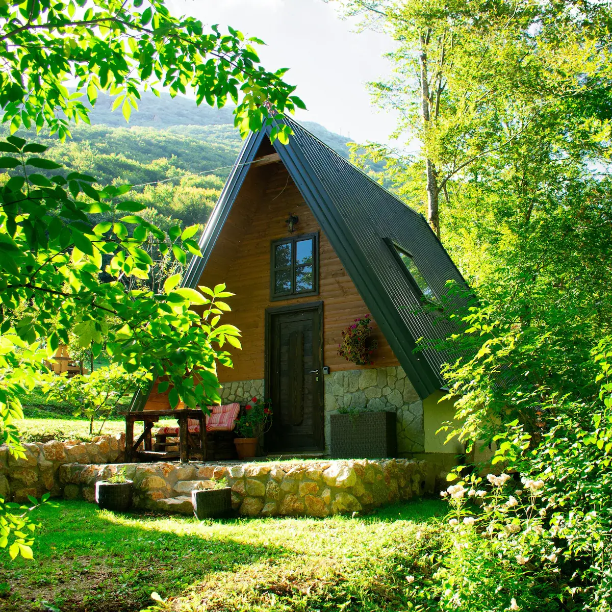 Irka Cottage | Solar A-Frame by Una National Park