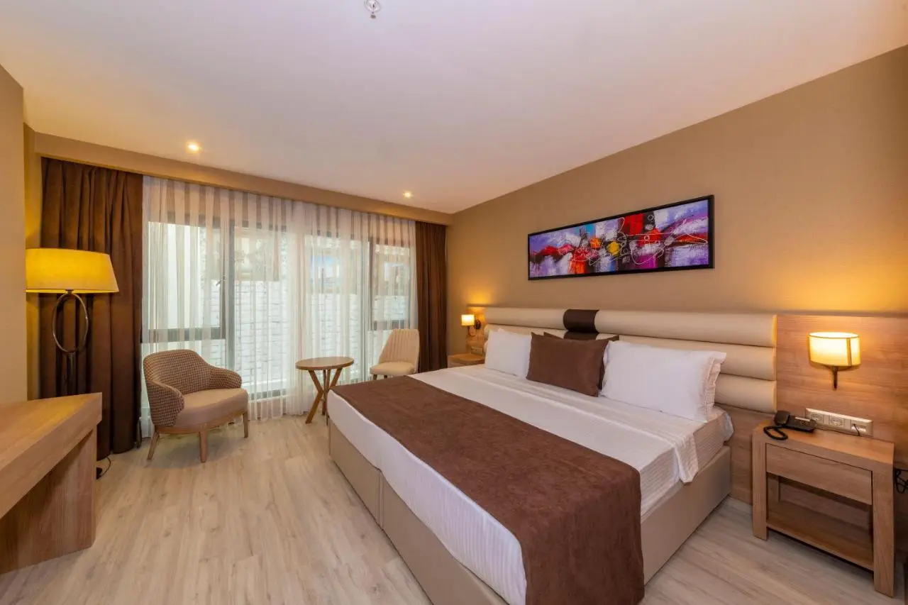 38 Hotel