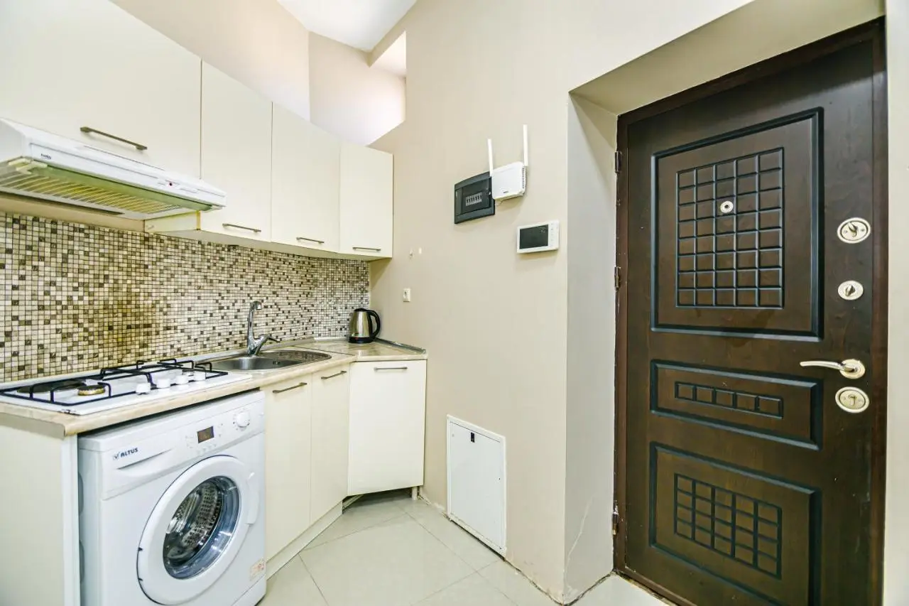 Little Gem in the Old City - One Bedroom