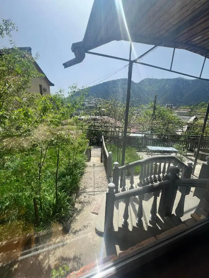 Shota's Guest House