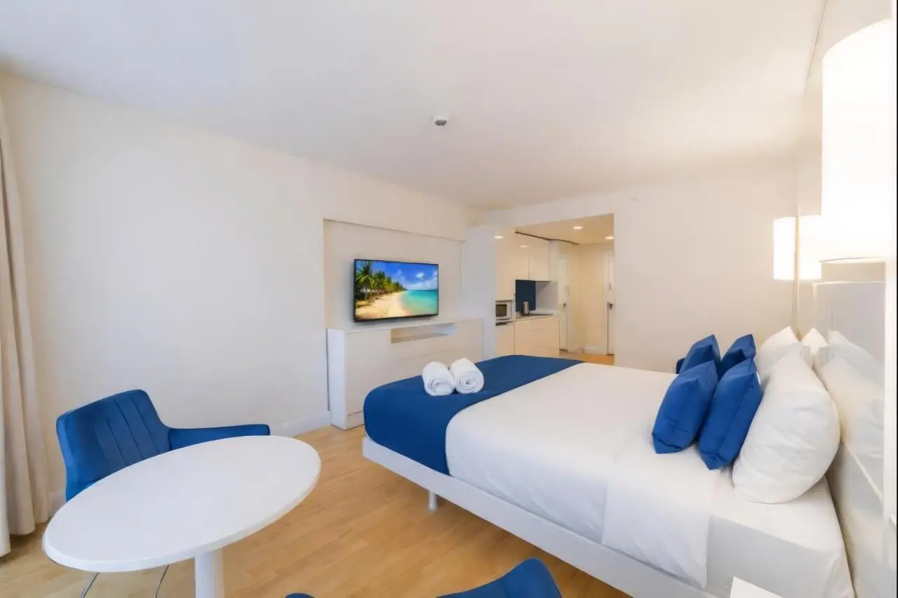 Nice Sea View Aparthotel in Orbi City Batumi