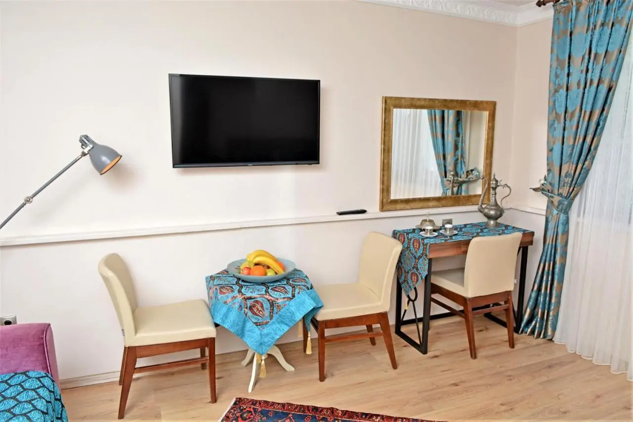 Sphendon Hotel