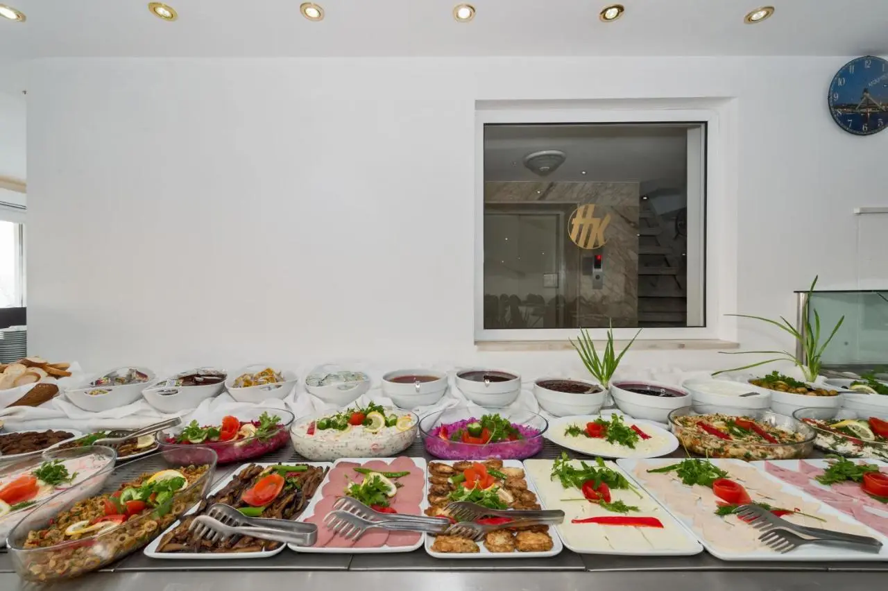 Kuran Hotel International