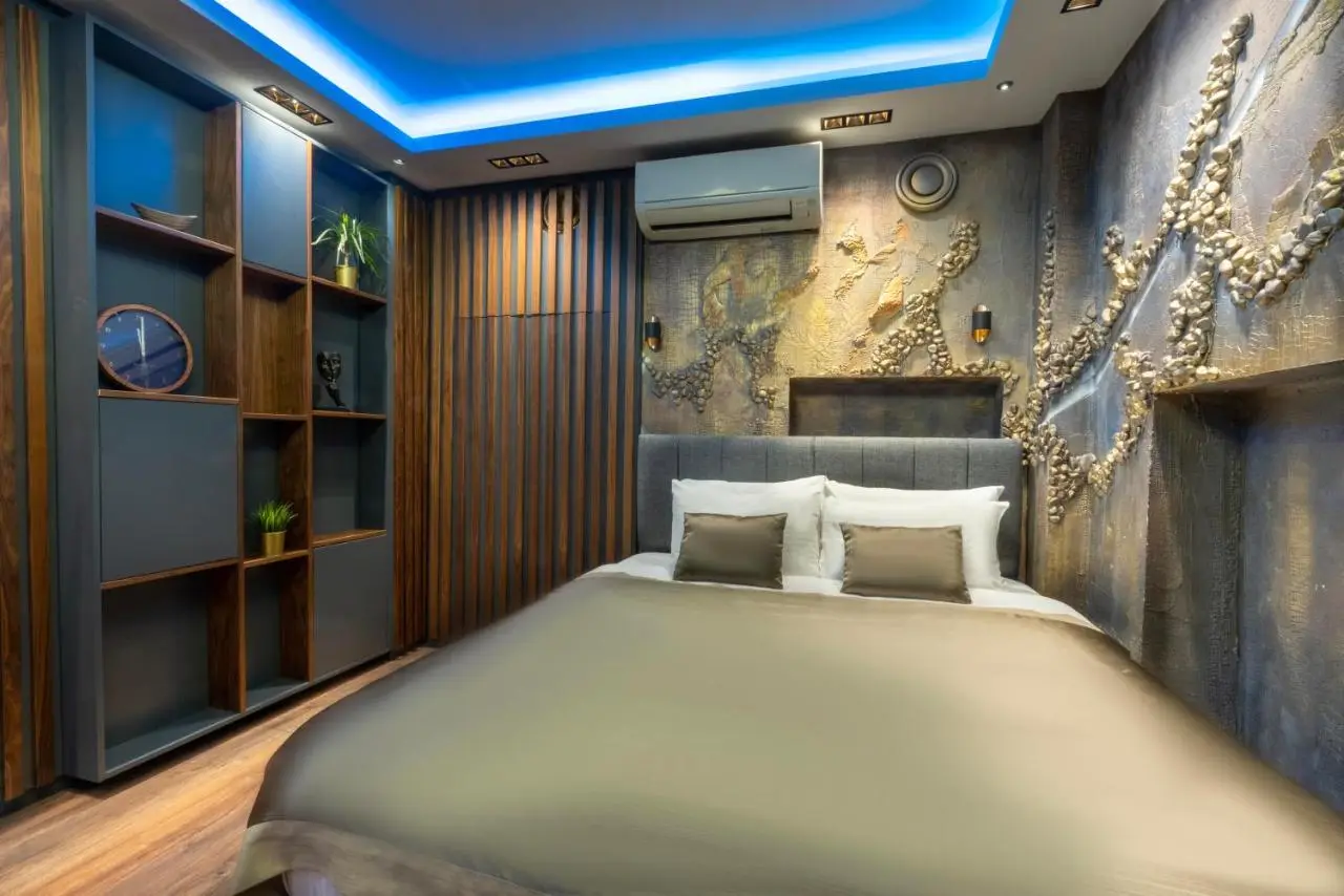 6 Apartment Galata