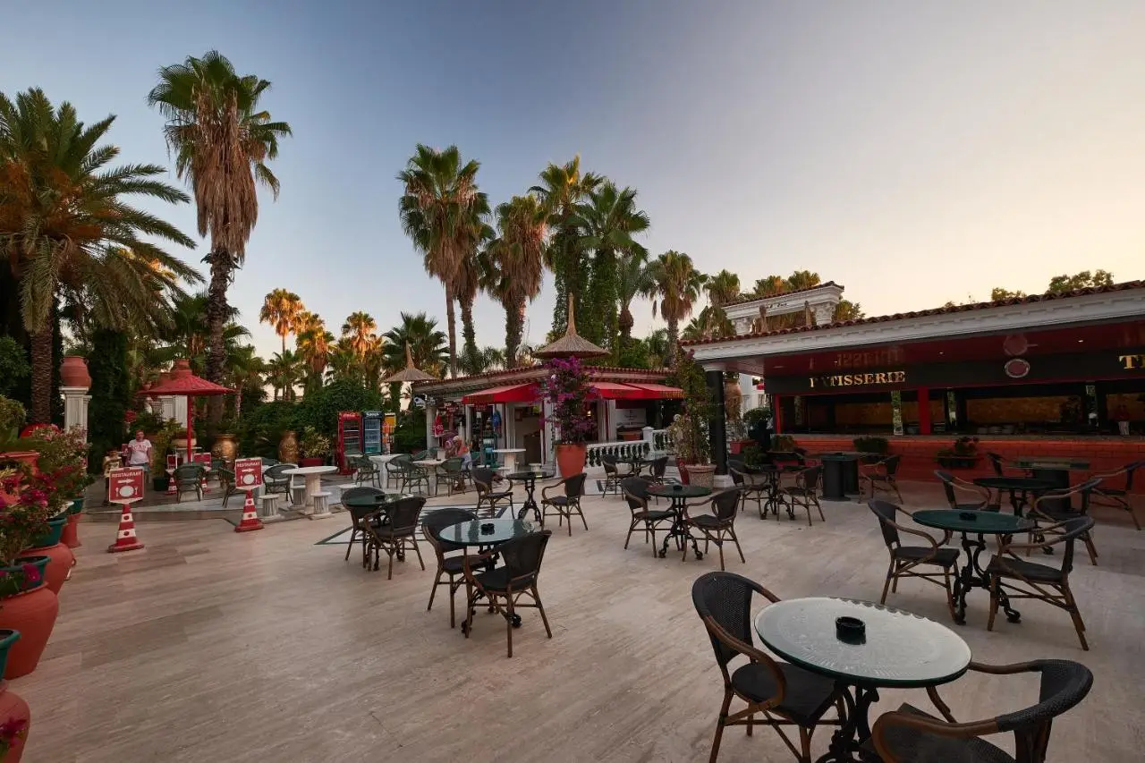 Club Hotel Sera