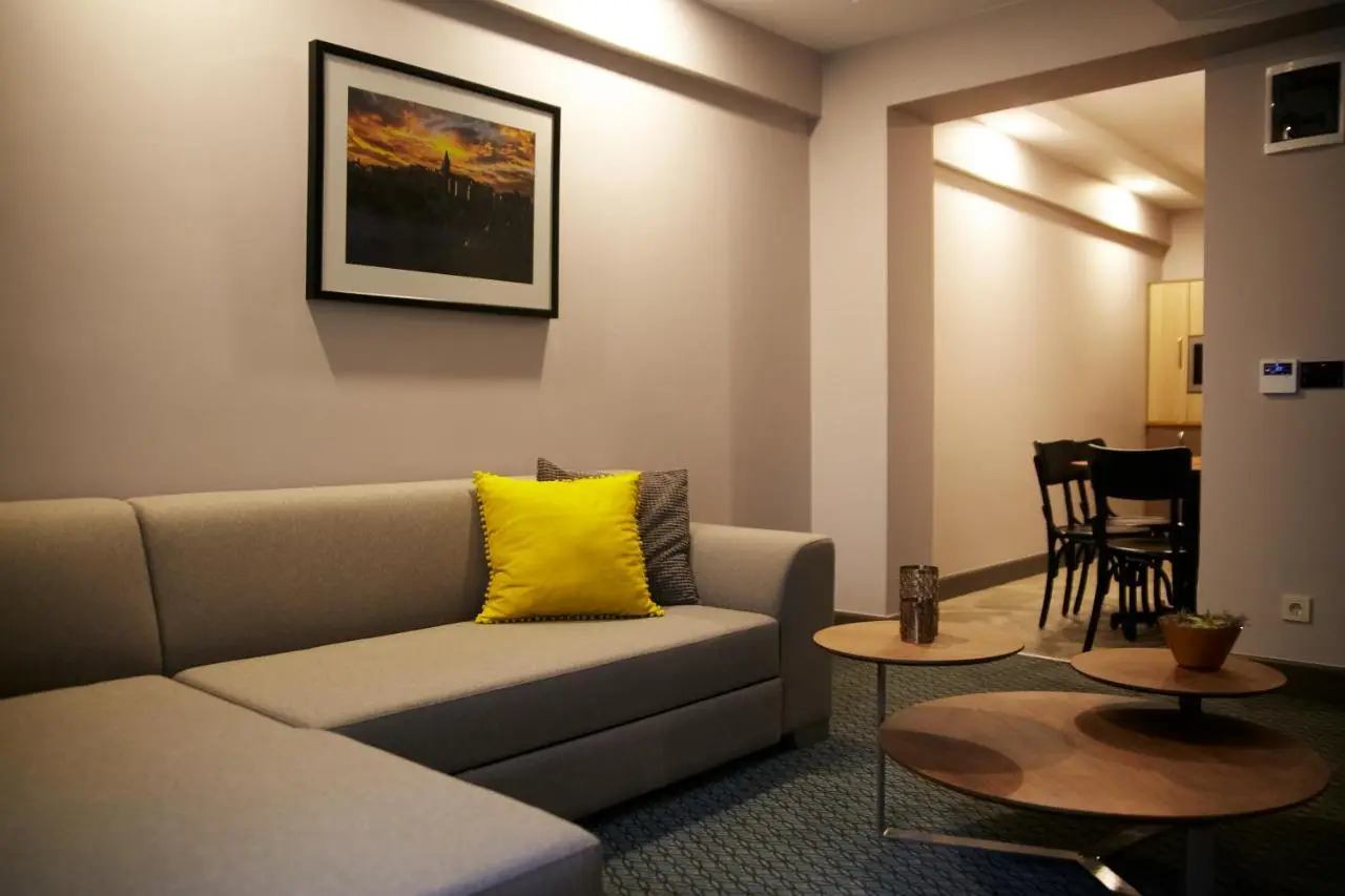 Tophane Suites