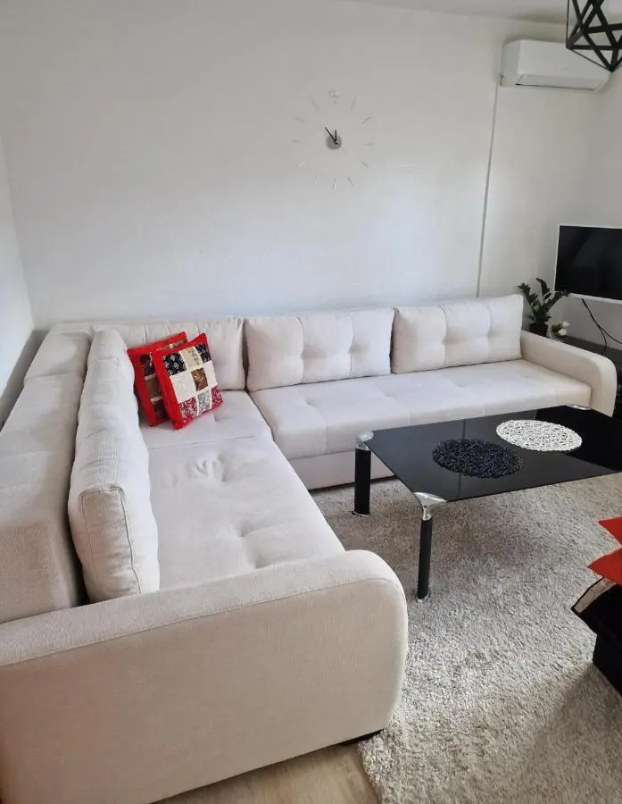 Apartments Natural and Bungalows