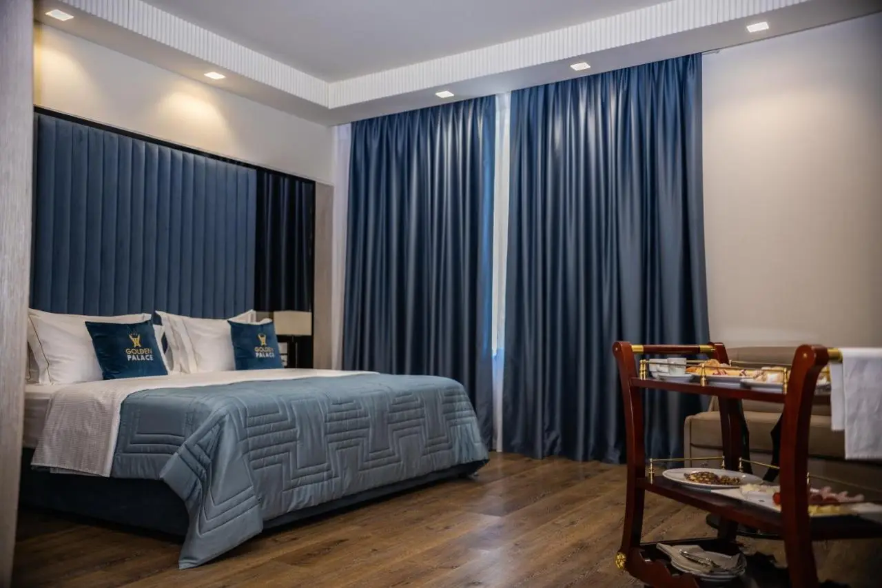 Hotel Golden Palace