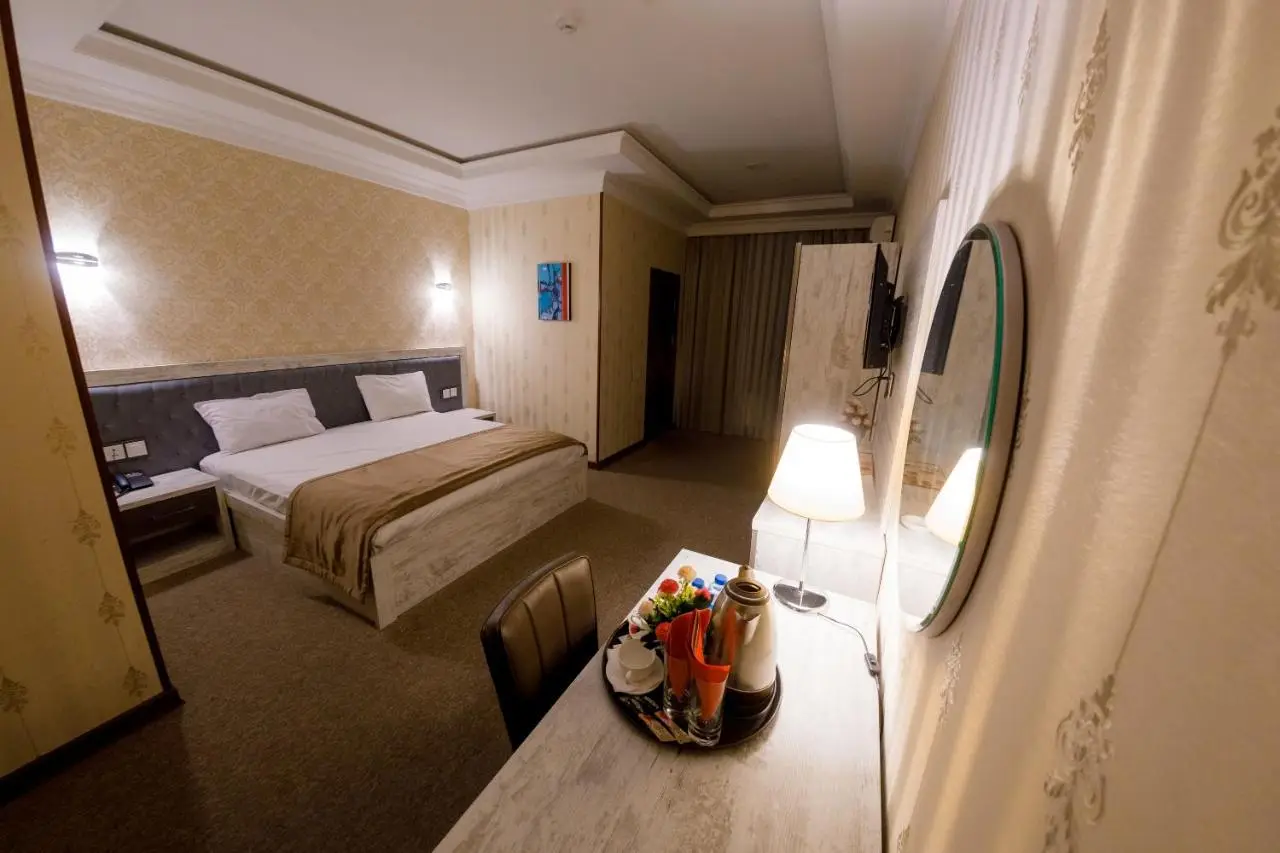 Royal Sapphire Hotel