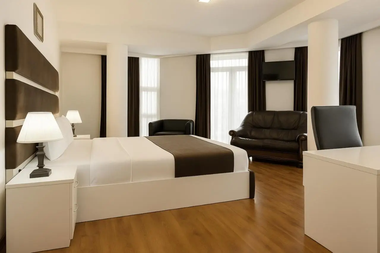 Hotel Grand Palace