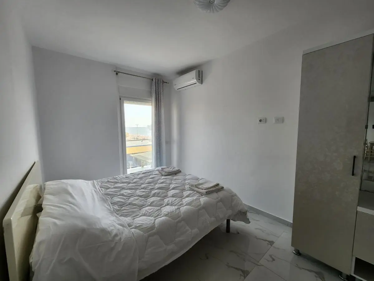 Anchor Apartments