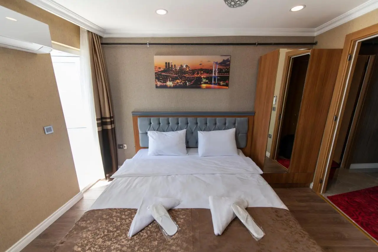 Golden Sand Hotel