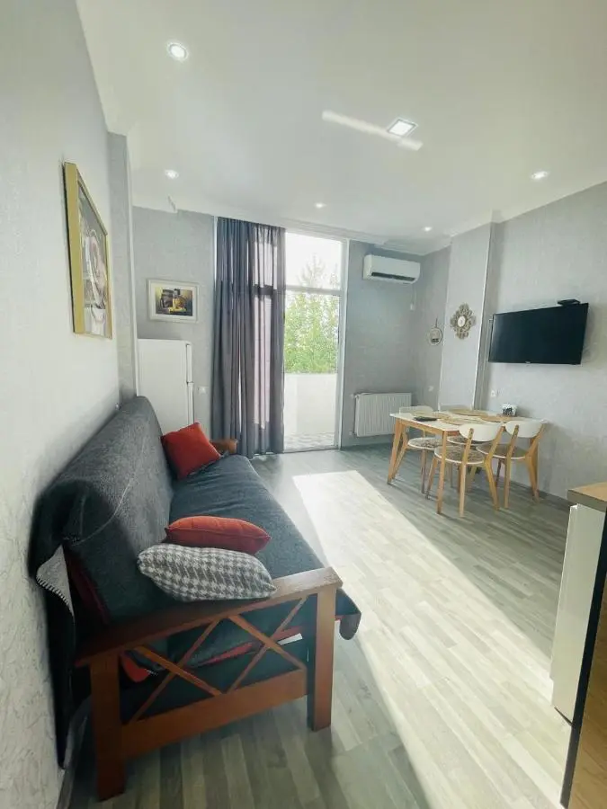Kate's new cozy apartment