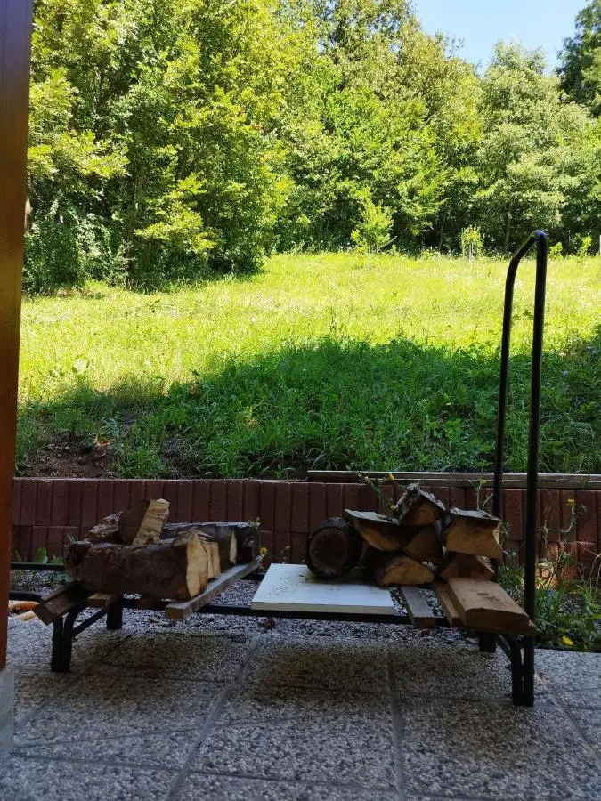 Kuća u šumi - Forest house near National park Una - Air Spa Lohovo