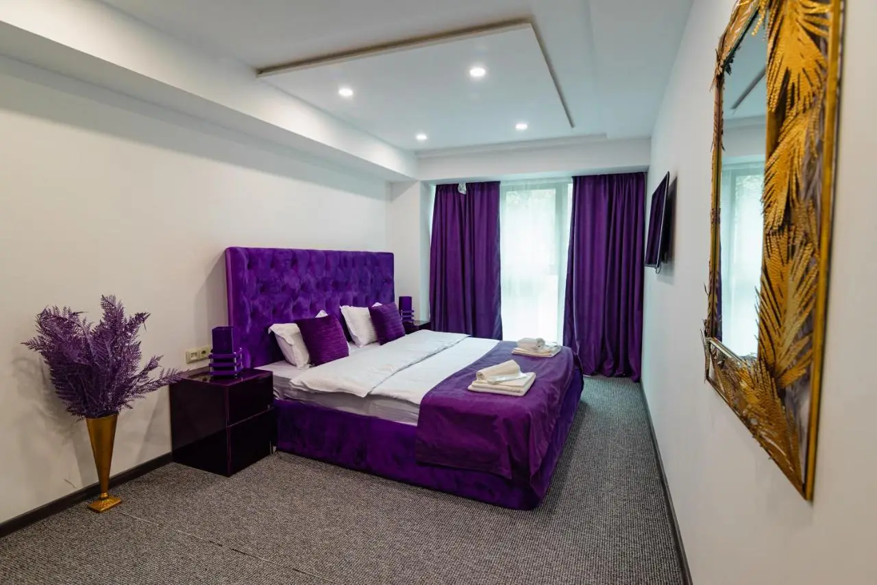 Royal Plaza Hotel