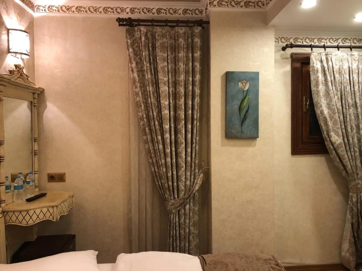 Kaftan Hotel