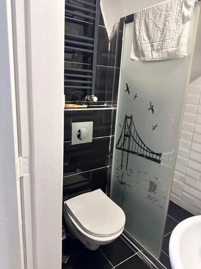 Taksim Castle Suites