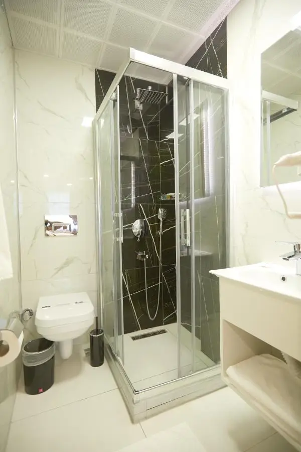 Kartal Palace Taksim Square FAMILY HOTEL
