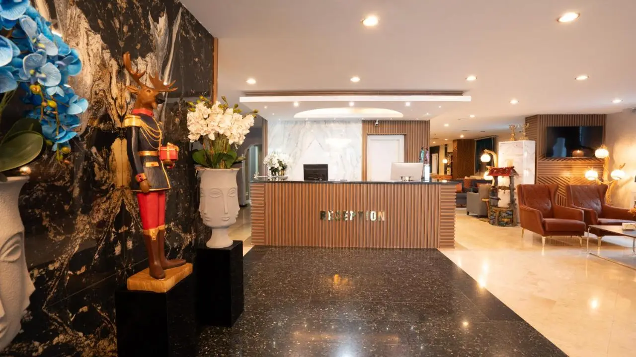 GRAND ANİ HOTEL