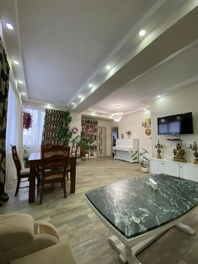 Nikala Three Bedroom Apartment Tbilisi Free Parking