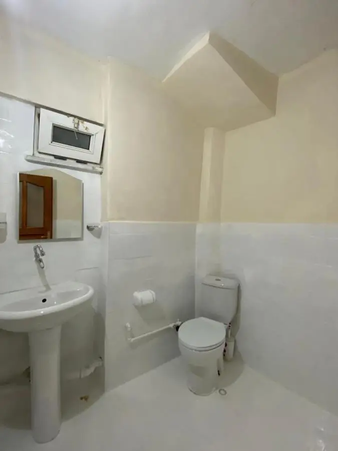 2 bedrooms central area located appartment 2 floor
