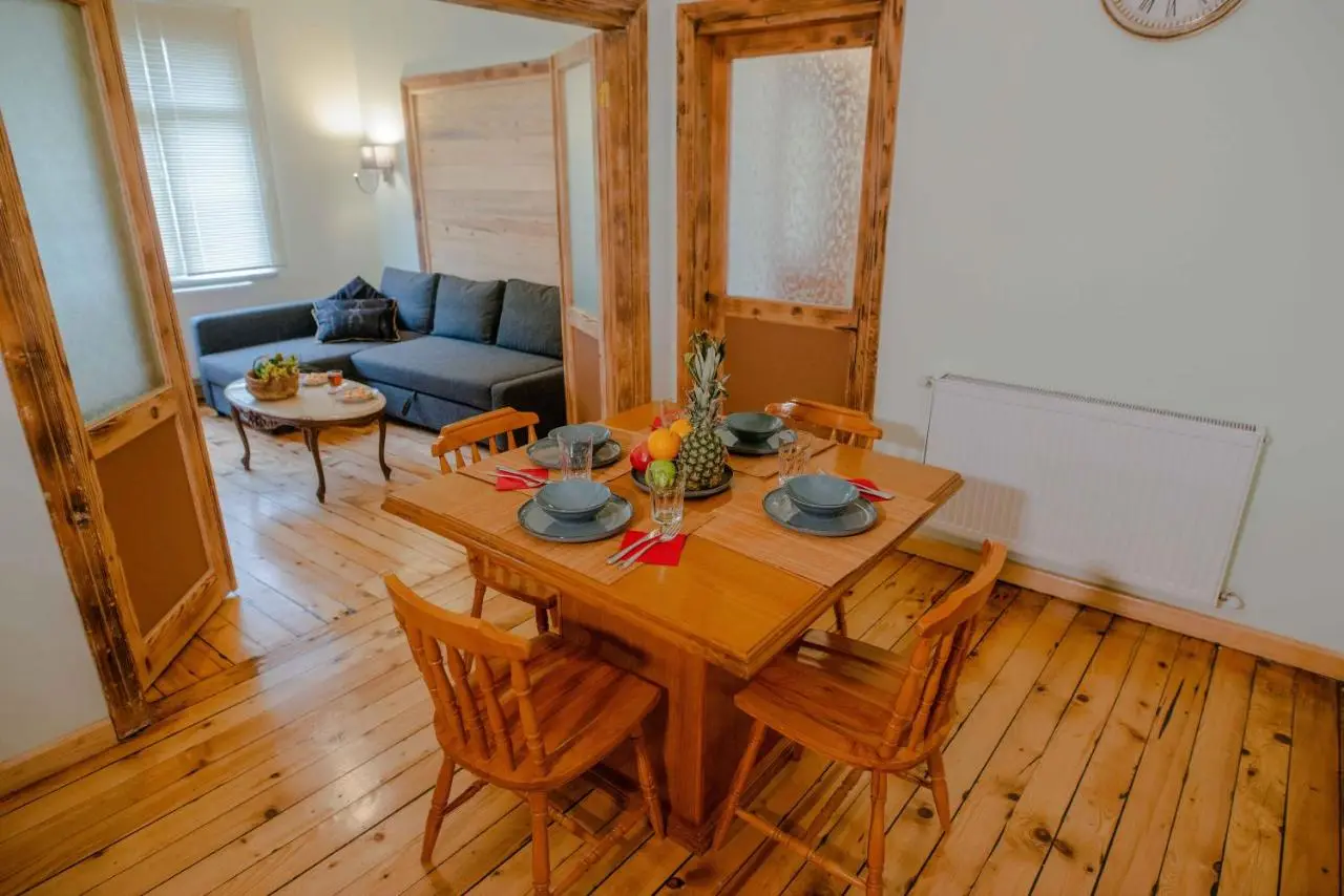 Waterfront Villa by the Tram - Private Terrace with Dome & Golden Horn View in Fatih