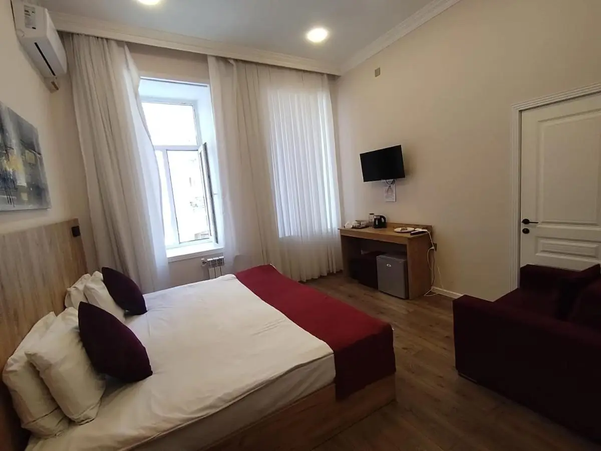 London Hotel Baku