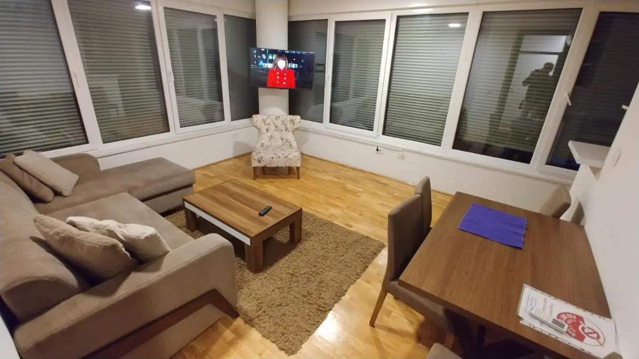 Apartments Leon