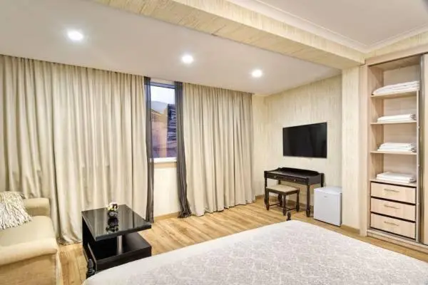 Q&B Boutique House