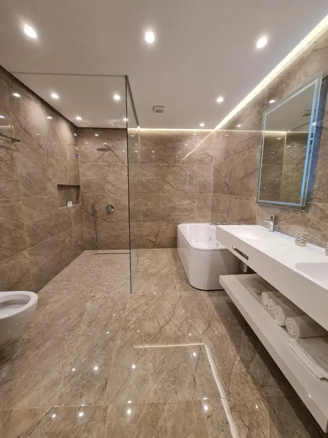 Hotel Aross